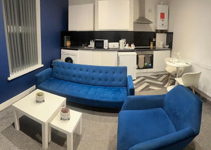 Modern Spacious 2 Bedroom Apt