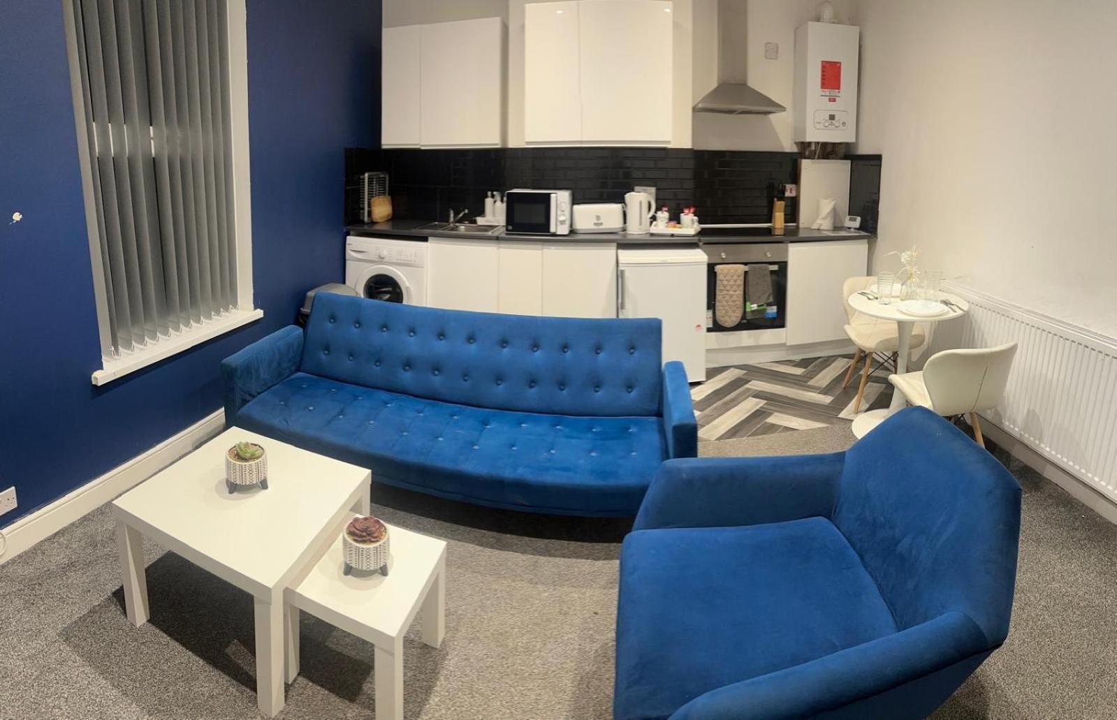 Modern Spacious 2 Bedroom * Rowley Regis
